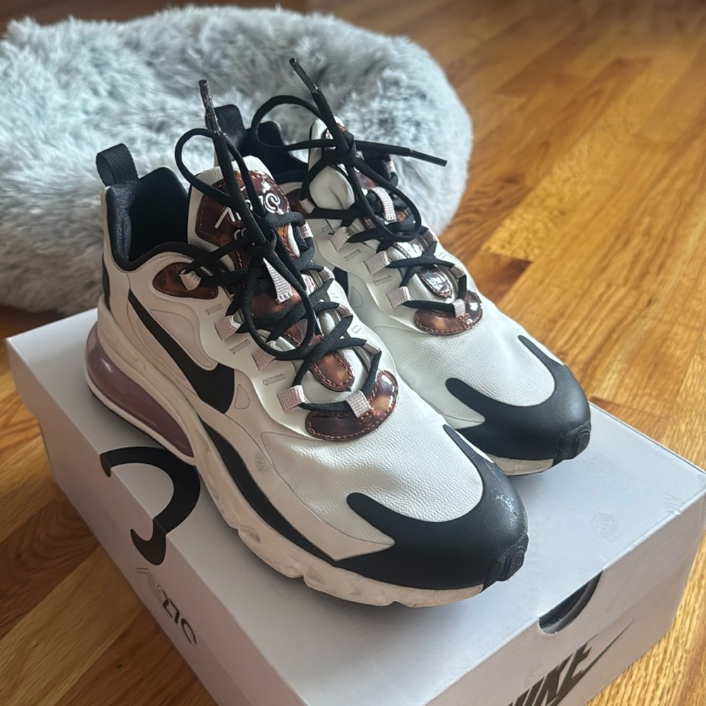 Nike air max 270 react FP sneaker barely rose/black/white/tortoise size 8 women
